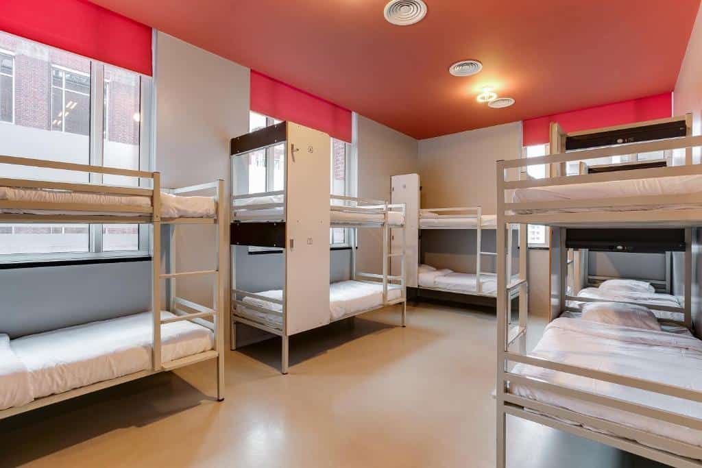 ClinkNOORD Hostel