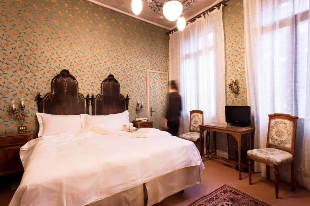 Hotel Flora